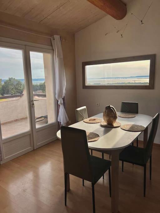 Appartement Proche Aeroport Marseille Marignane - Studio Confortable - Logement Ideal - Hebergement Tout Equipe Rognac Exteriér fotografie
