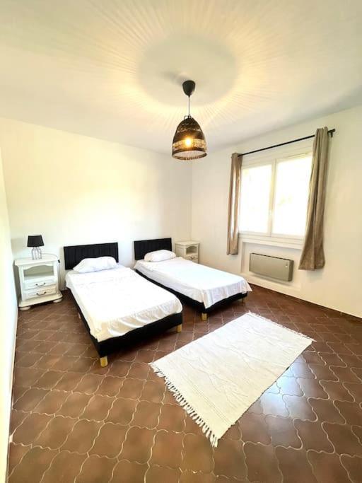 Appartement Proche Aeroport Marseille Marignane - Studio Confortable - Logement Ideal - Hebergement Tout Equipe Rognac Exteriér fotografie